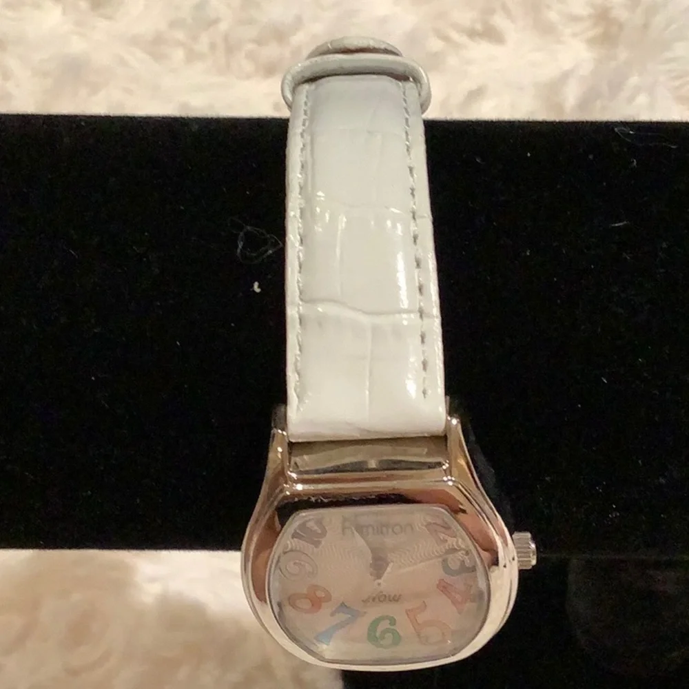 ⬇️⬇️⬇️ CLEARANCE ⬇️⬇️⬇️ Amitron Fashion Watch